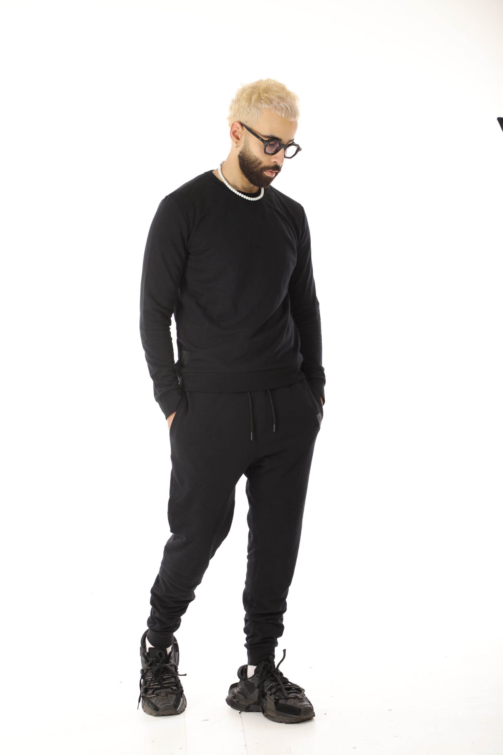 Survêtement Essential – Blanc & Bordeaux – Image 11