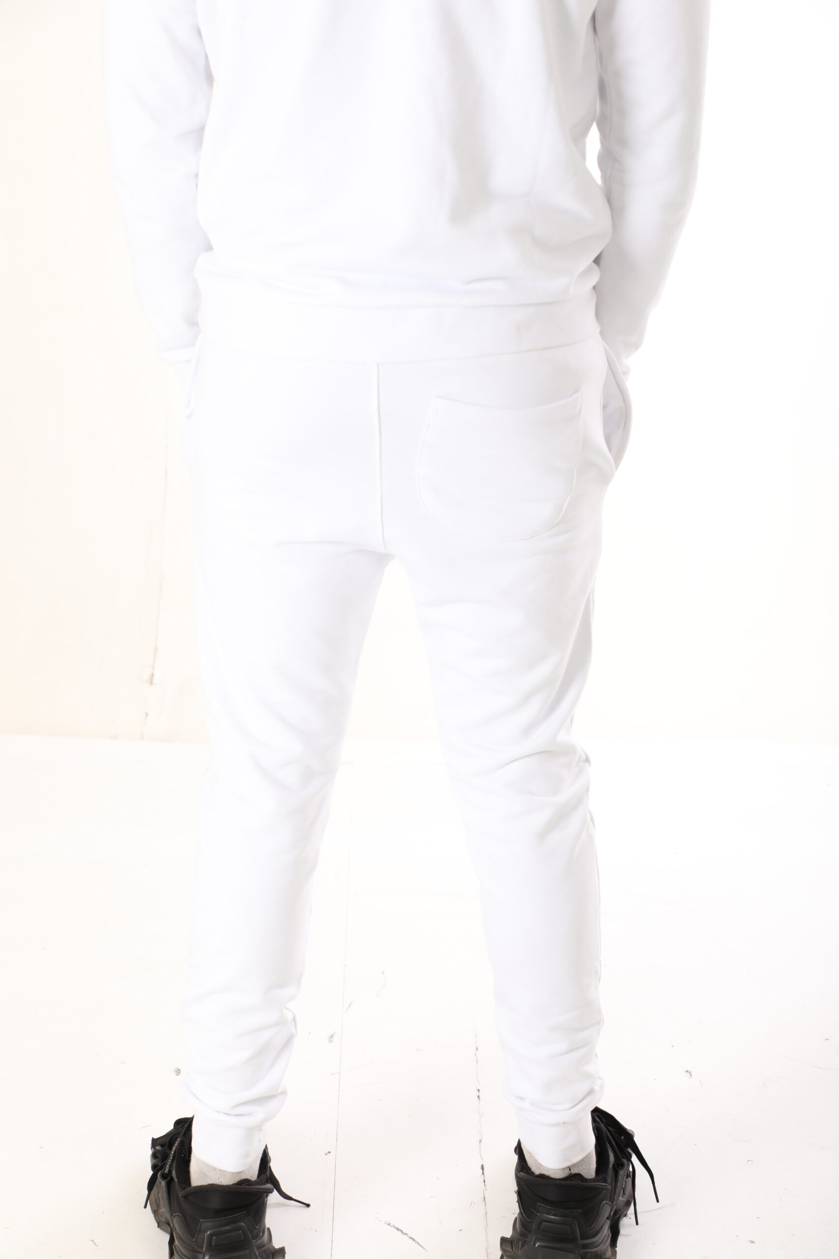 Survêtement Essential – Blanc & Bordeaux – Image 7